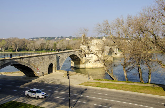 AVIGNON PROVENCE FRANTA