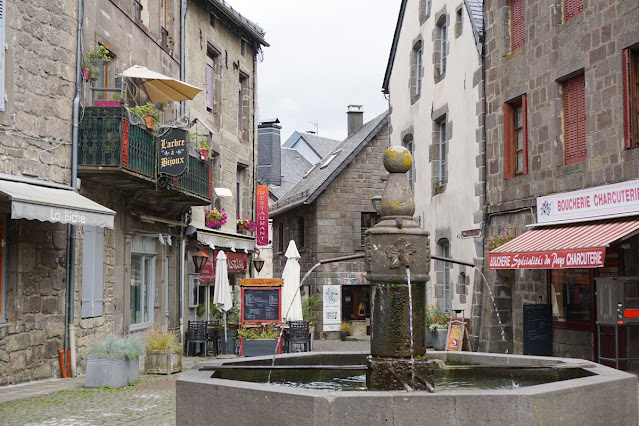 Besse-en-Chandesse Masivul Central Francez