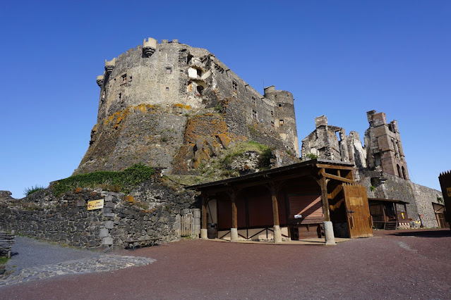 Fortăreața Murol, o călătorie în Evul Mediu